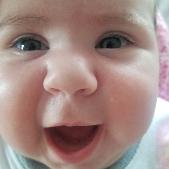 Meet your Posher, Gina - Picture 2 of 4